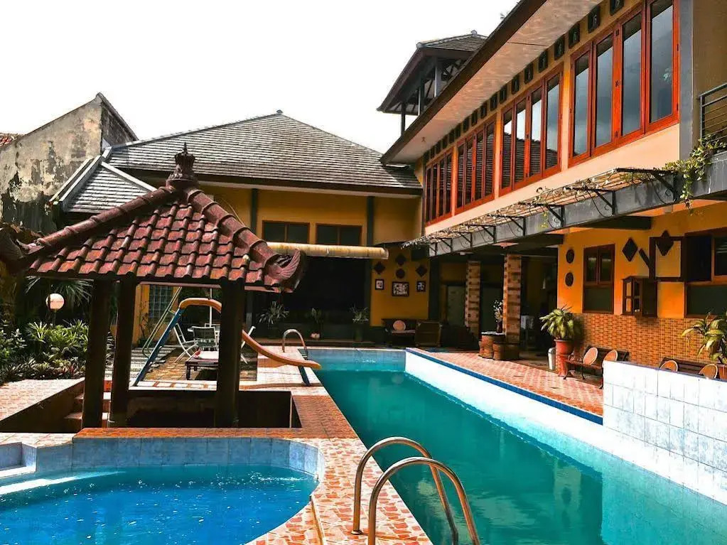 Villa Alifa