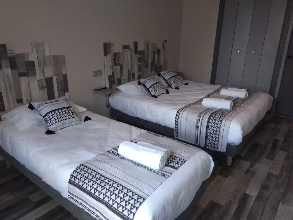 Hotel Les Voyageurs - Vogüé