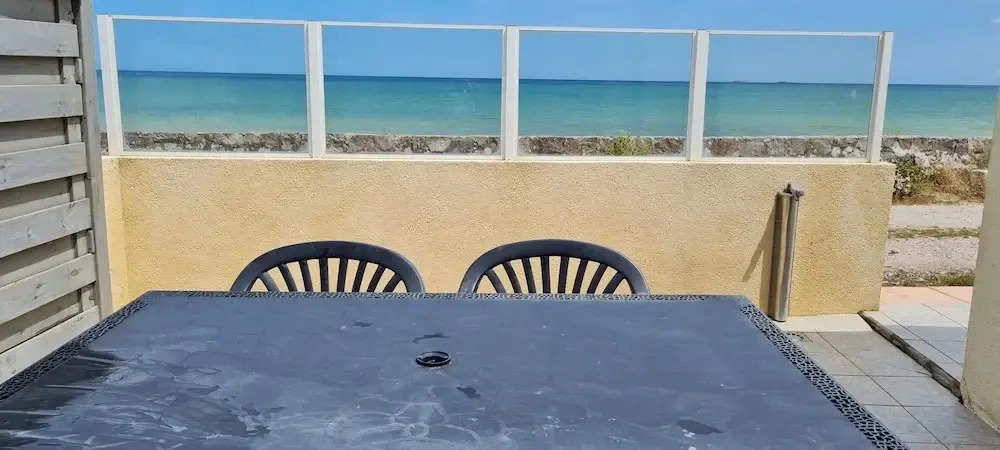 Relais des îles Saint Marcouf