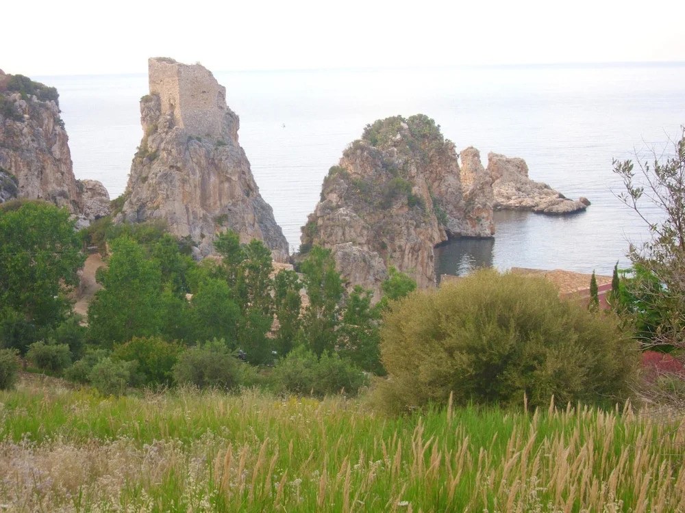 House With 2 Bedrooms In Castellammare Del Golfo With Enclosed Garden 3 Km From The Beach