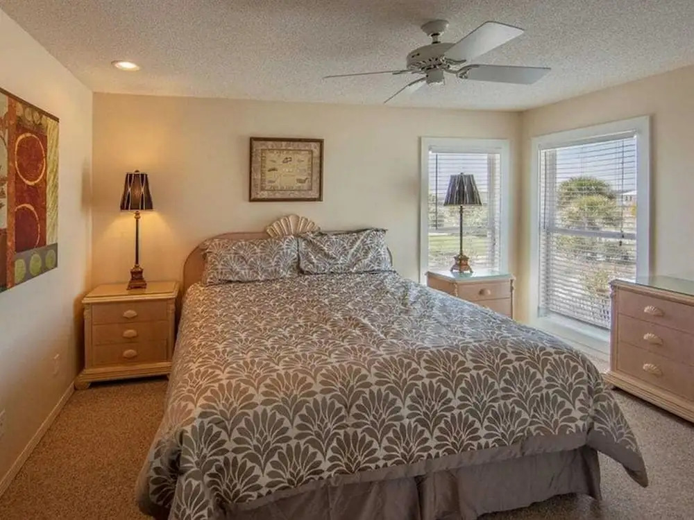 Summer Tide by Meyer Vacation Rentals