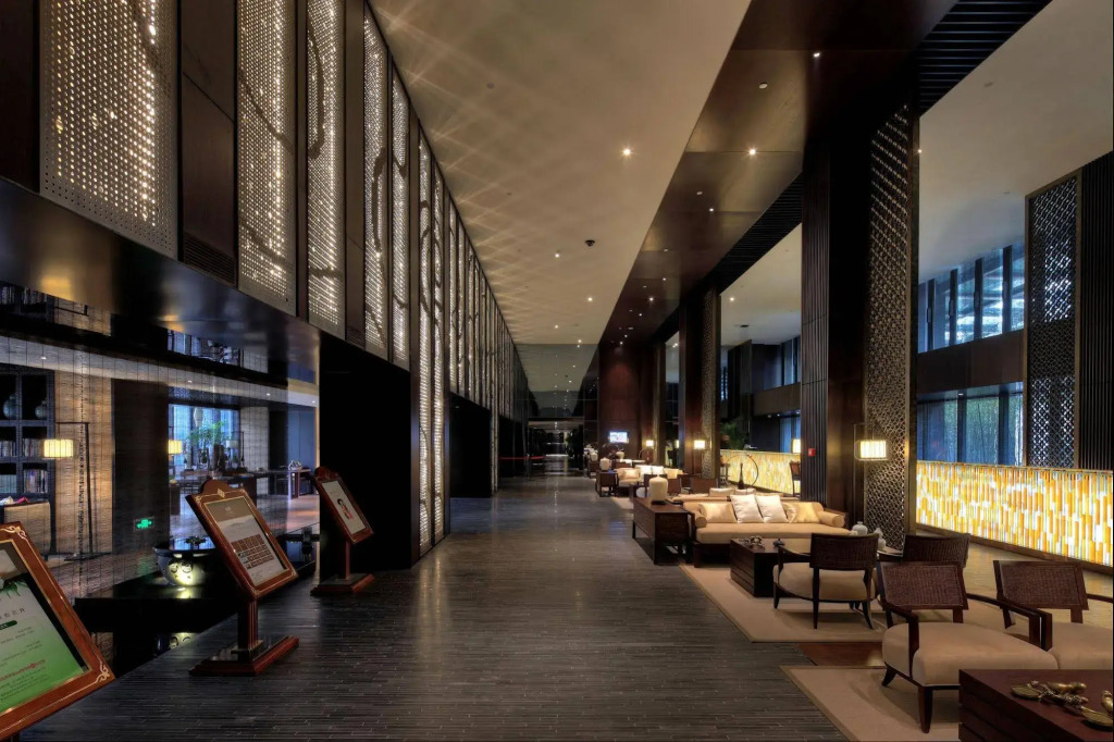 Gloria Plaza Hotel Dong Sheng