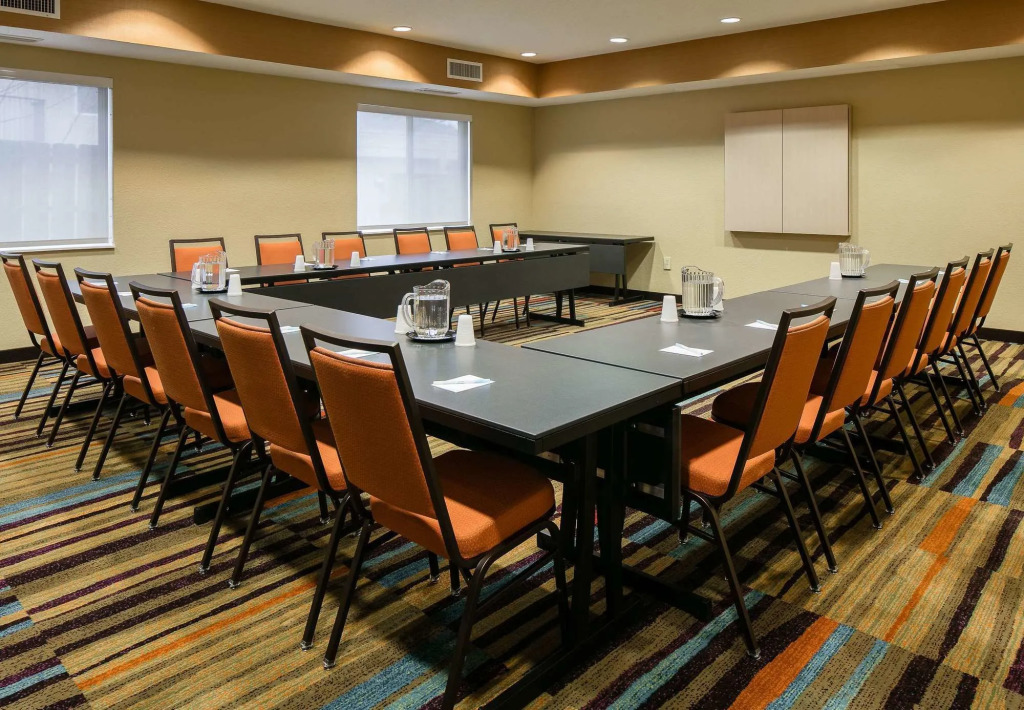 Fairfield Inn by Marriott Kansas City Internationa