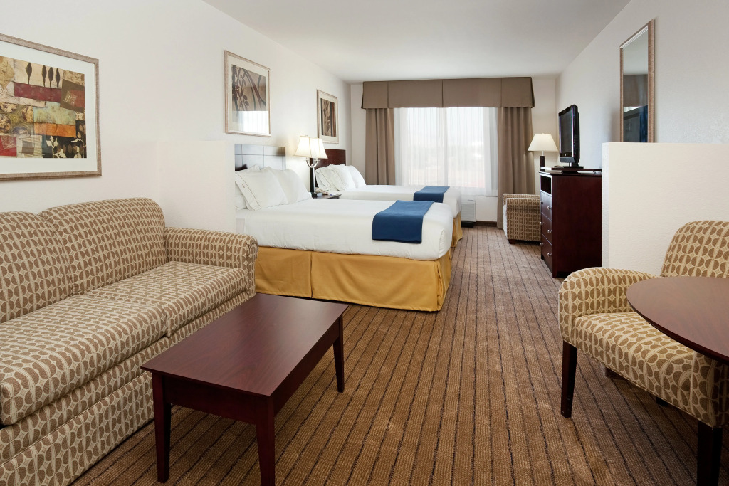 Holiday Inn Express & Suites Buffalo by IHG