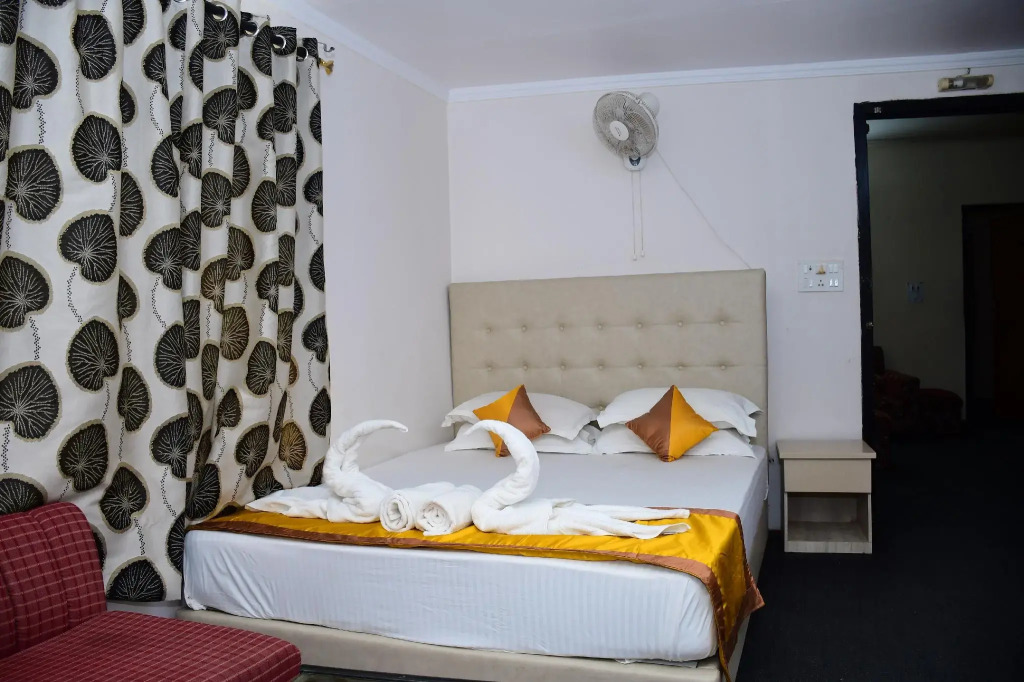 Hotel Dolphin
