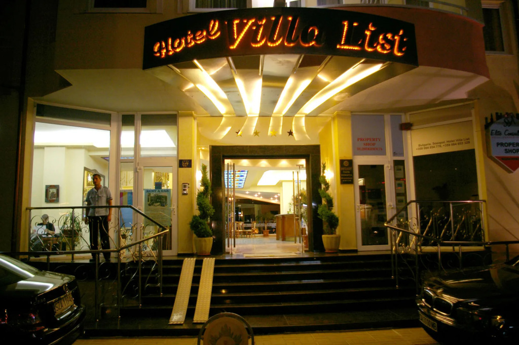 Hotel Villa List
