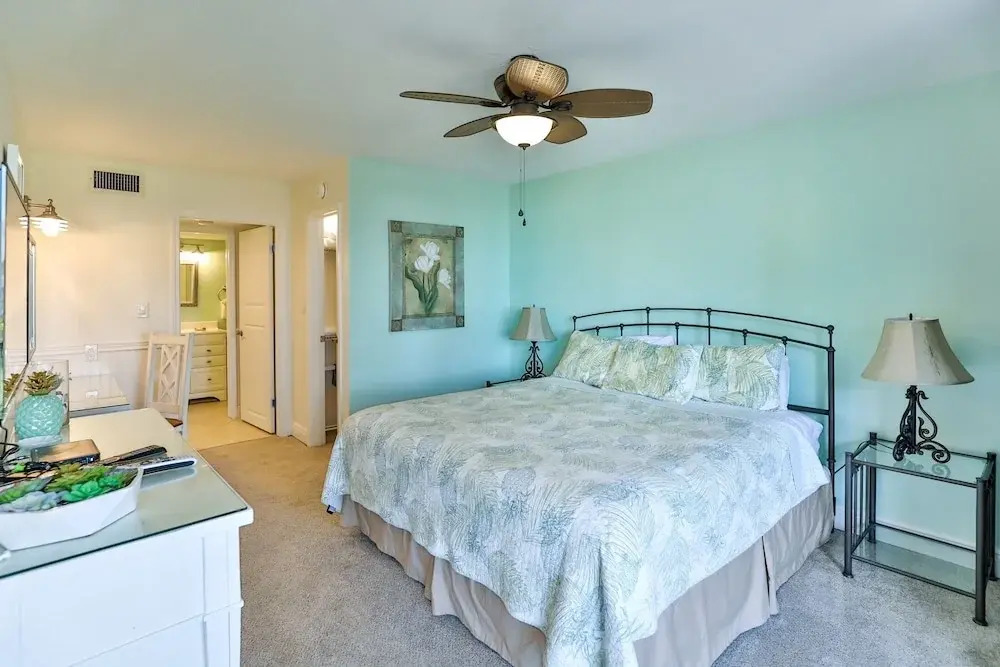 Sundial I201 - Enjoy A Gulf View From This On Sanibel! 1 Bedroom Condo