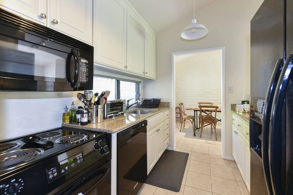 15 Fairways 2 Bedroom Condo by RedAwning
