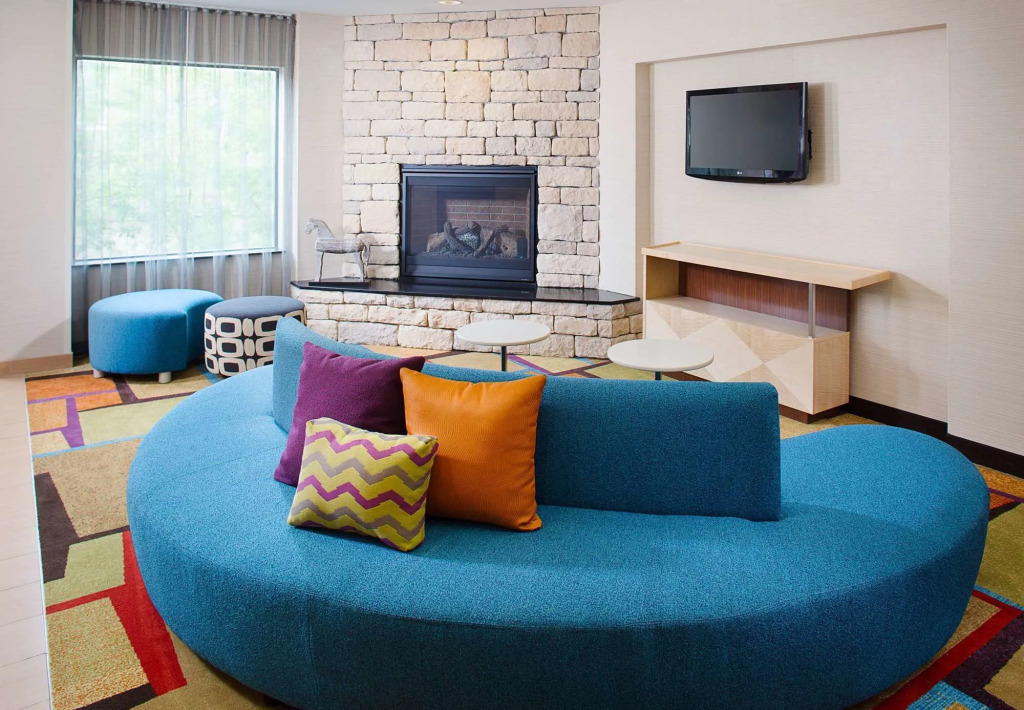 Fairfield Inn & Suites by Marriott Lafayette South