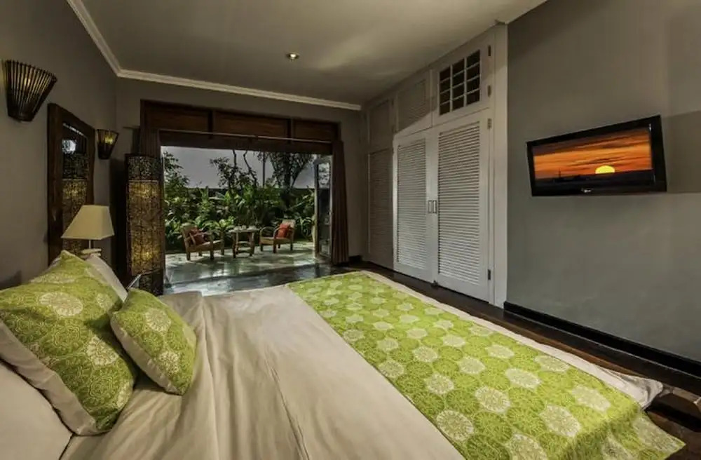 Villa Anyar