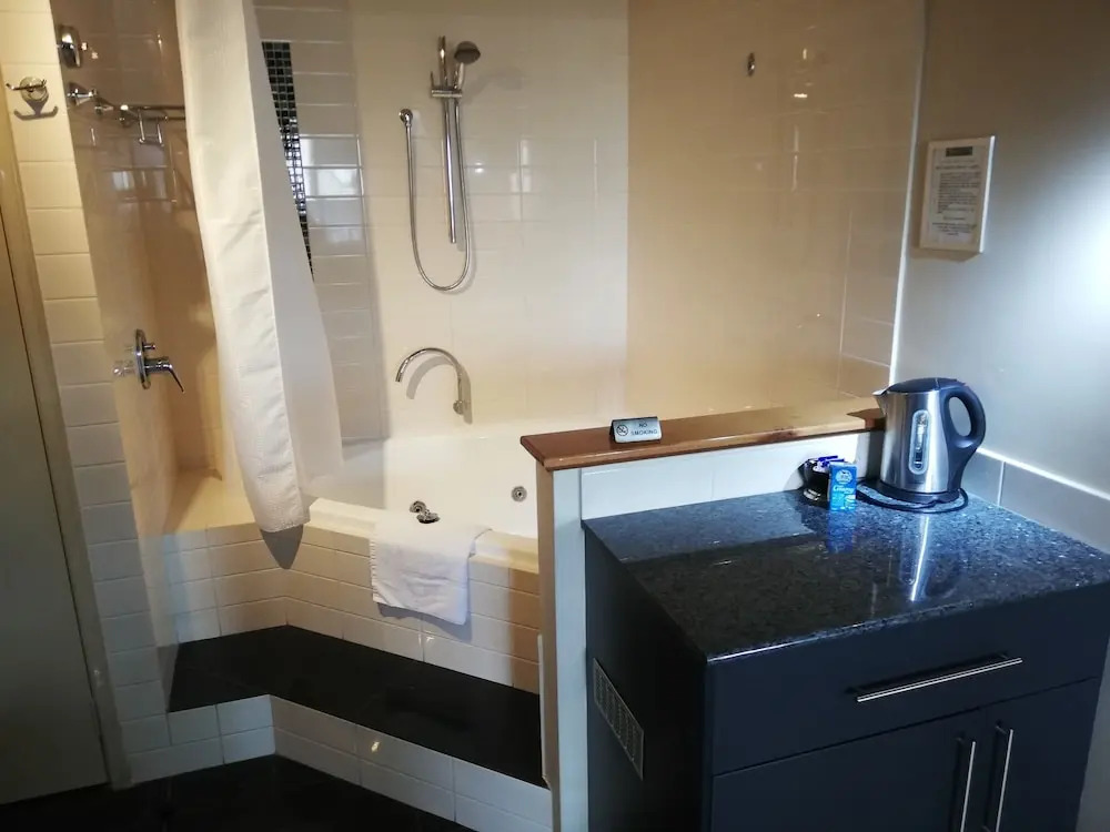 Dunsborough Bay Village Resort Suites