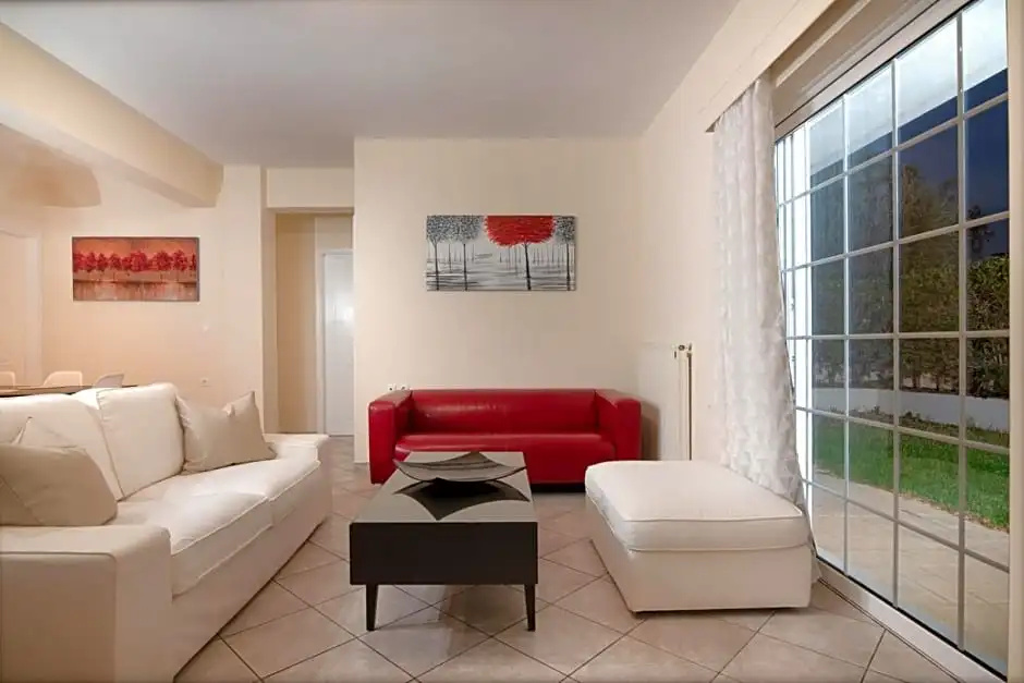 SK-George Apartments by the Sea and Airport