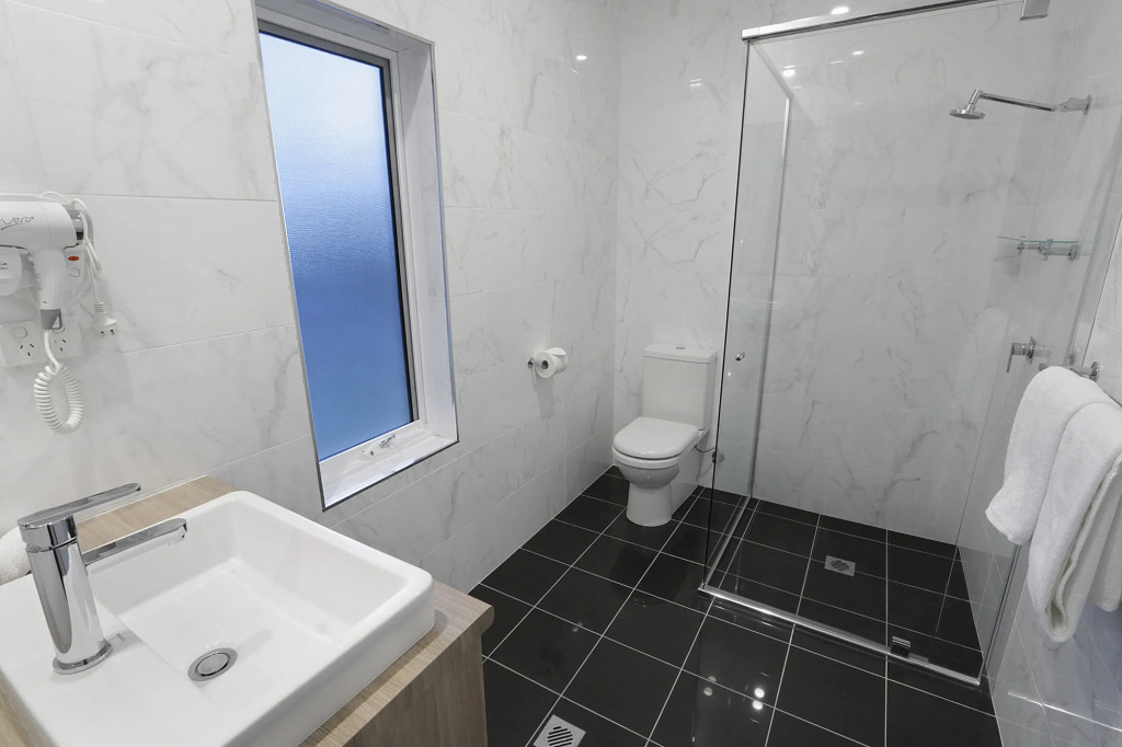 Best Western Plus Bolton on the Park