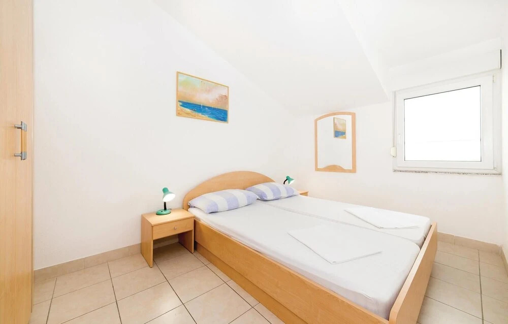 Apartment in Okrug Gornji with Two-Bedrooms 2