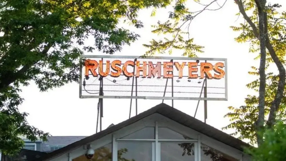 Ruschmeyers #4 - Queen