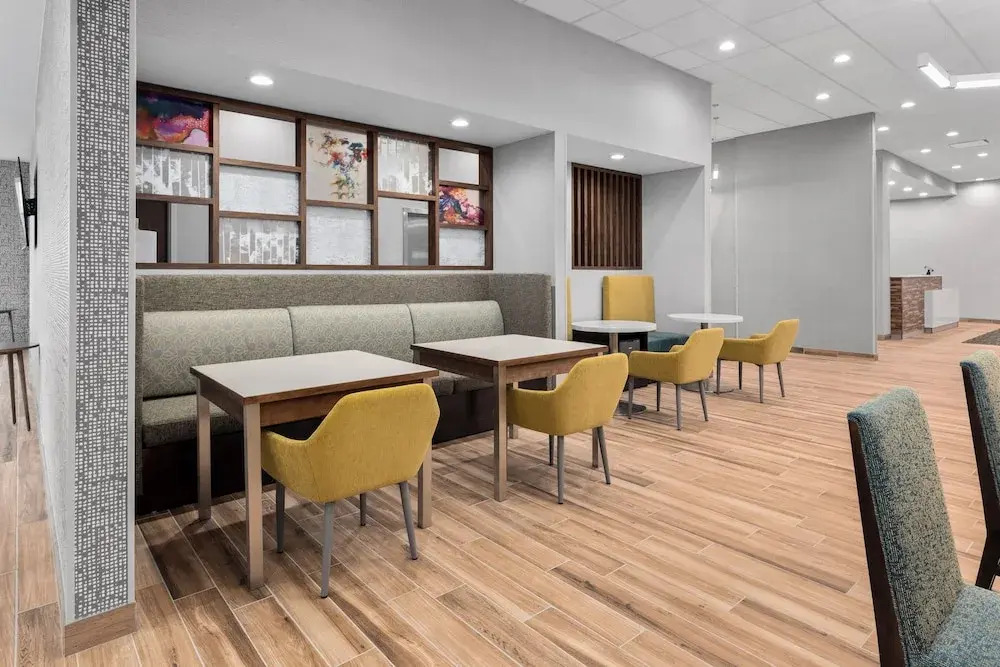 Hampton Inn Saline