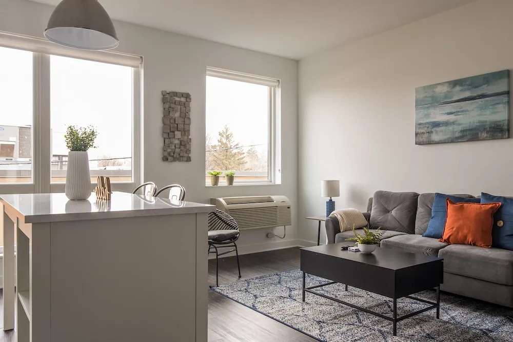 Macalester Apartments by Frontdesk