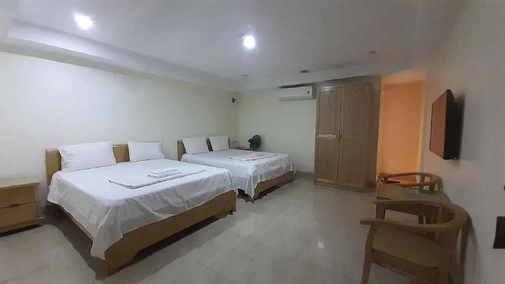 OYO 1000 Az Hotel
