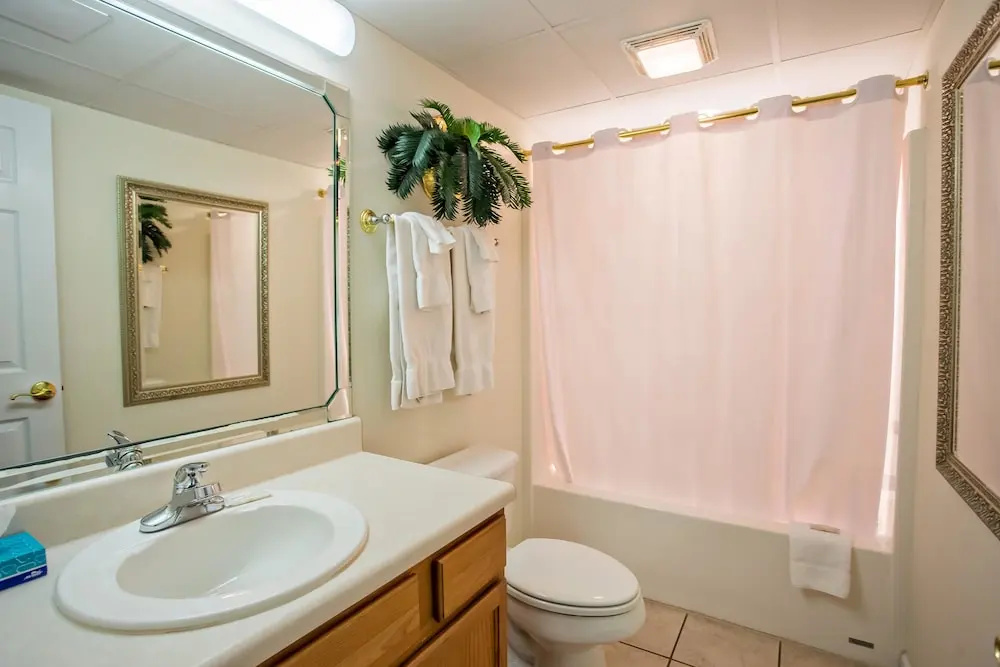 Whispering Pines 643