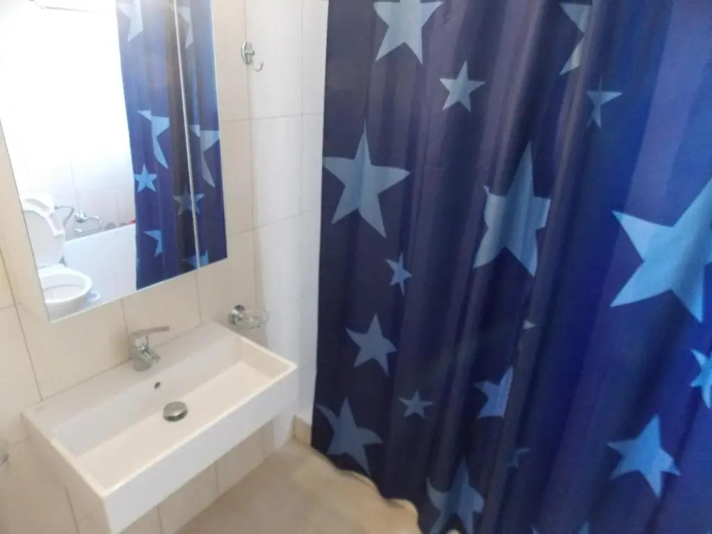 AR Apartments by Saranda Hotel