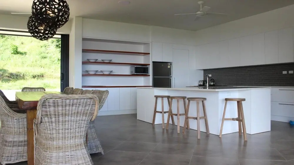 Nikao Luxury Villa