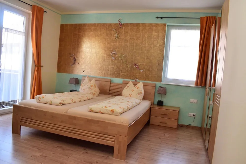 SCHUSTERjunge Aparthotel I Zentral I Studio Apartments I Küche & Bad I Parkplatz