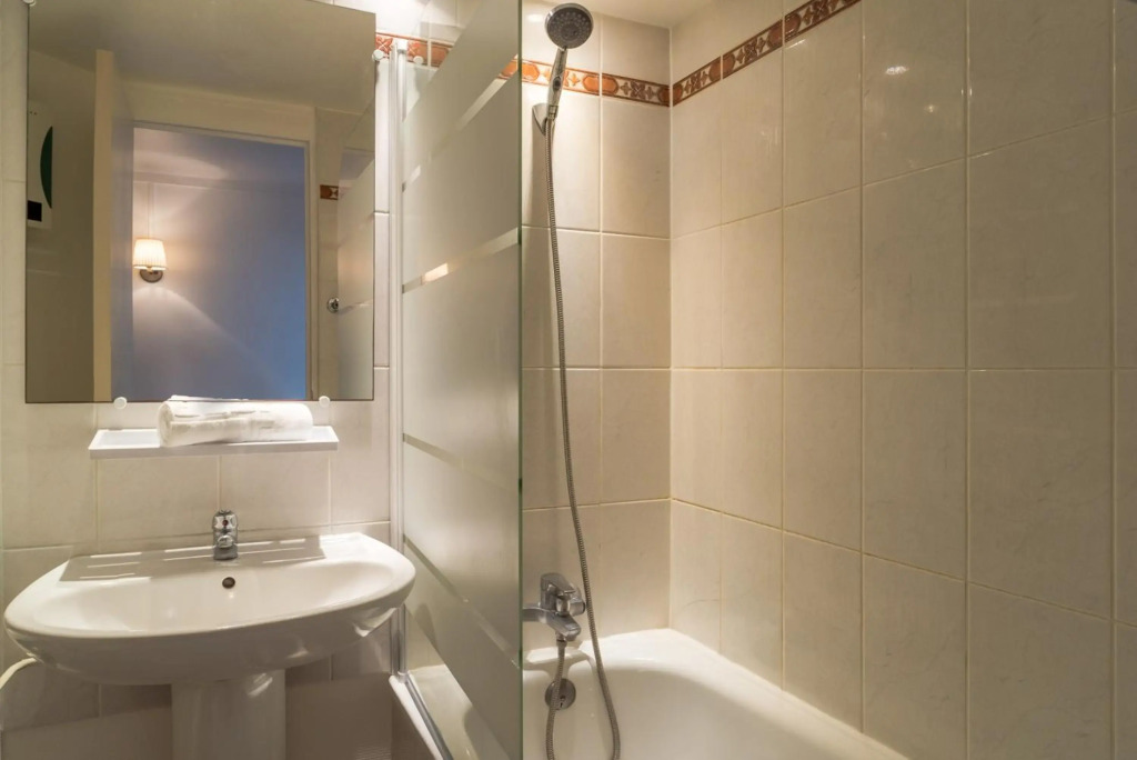 Hôtel Ambacia, Tours Sud
