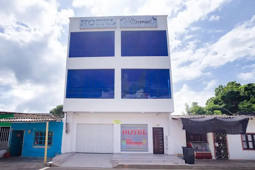 Hotel Policarpa