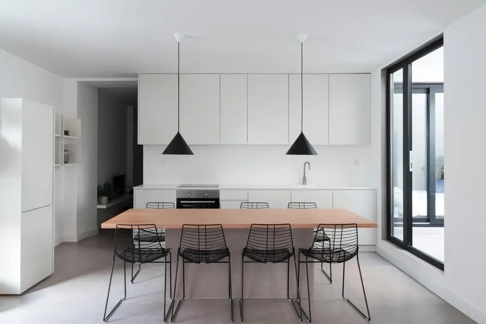 Lisbon Domus 1E by amcf