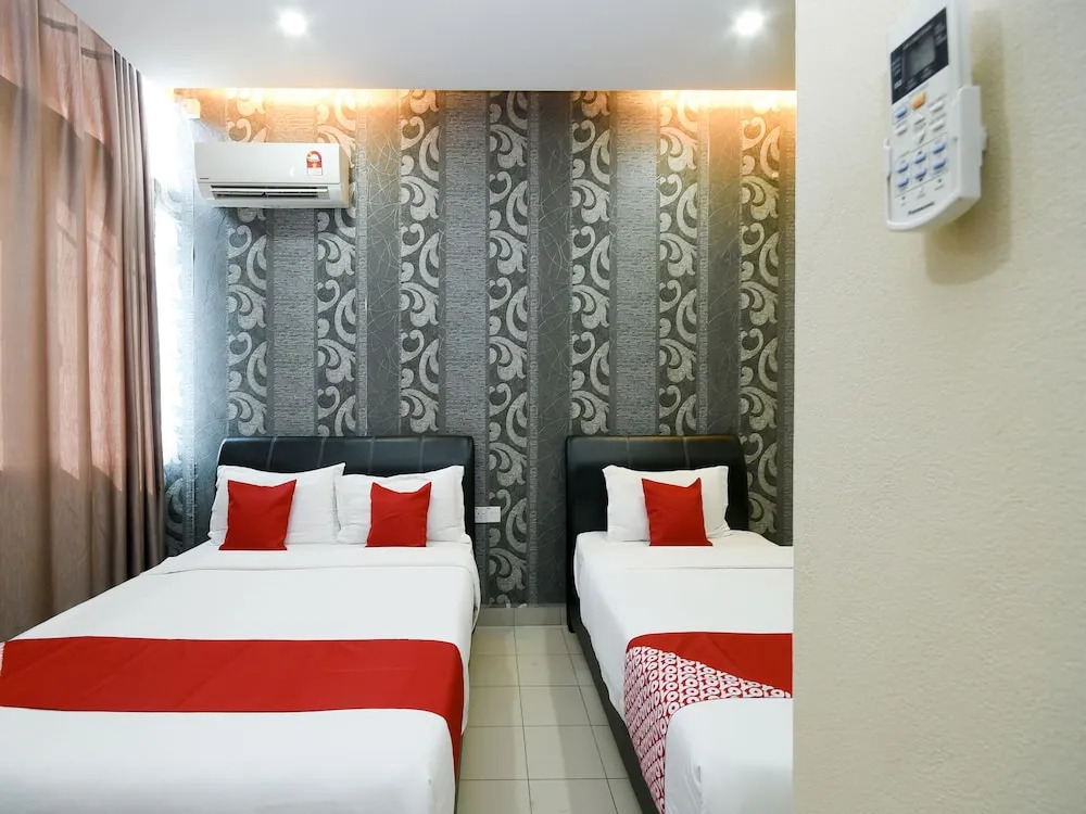 Ys Inn by OYO Rooms