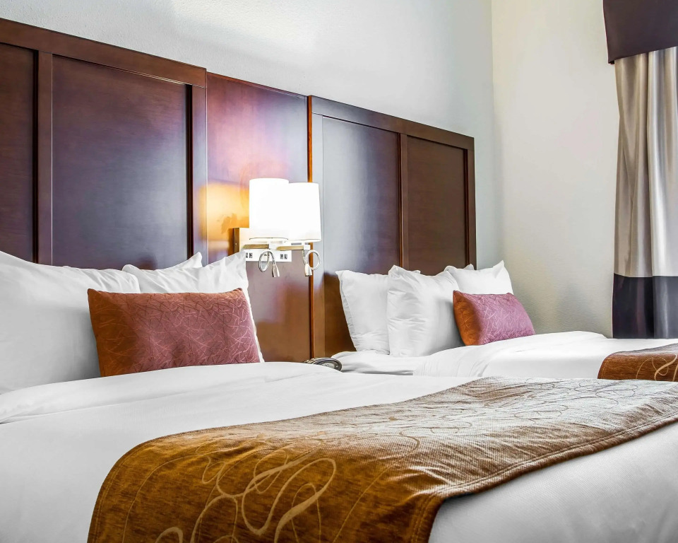 Comfort Suites Woodland - Sacramento Airport