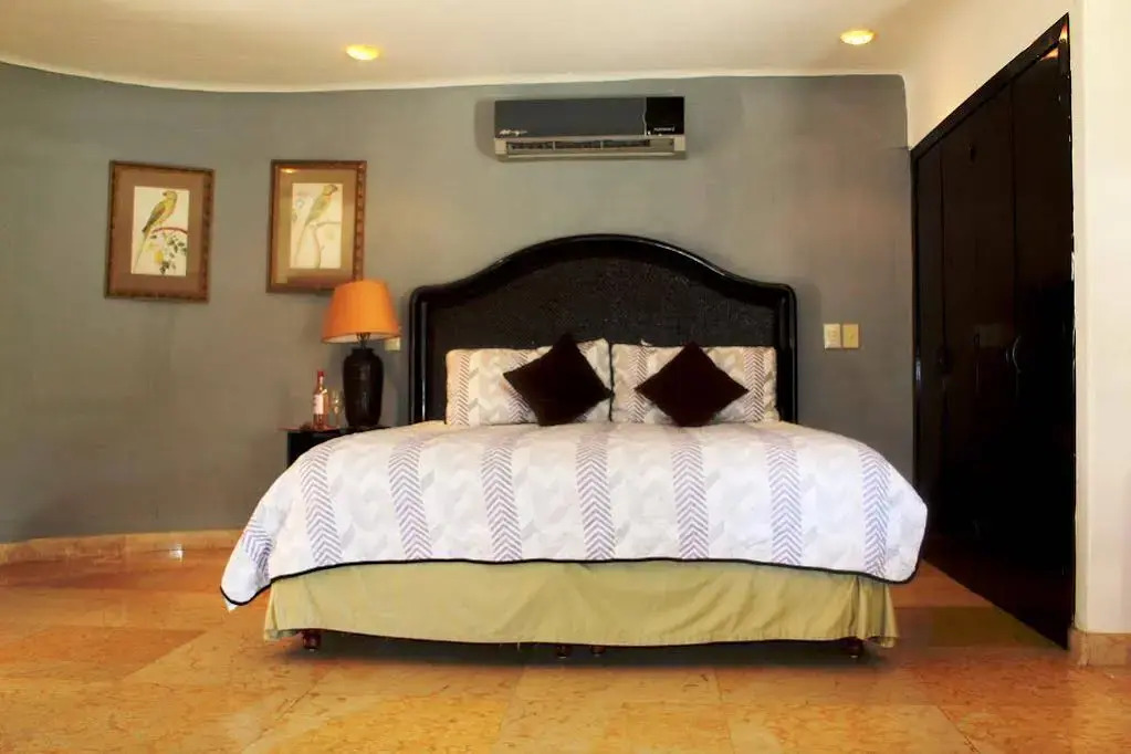 Blue Palms Suites