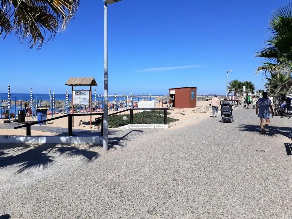 T2 Mamamia 3-dto Restaurantes Praia E P R DO SOL