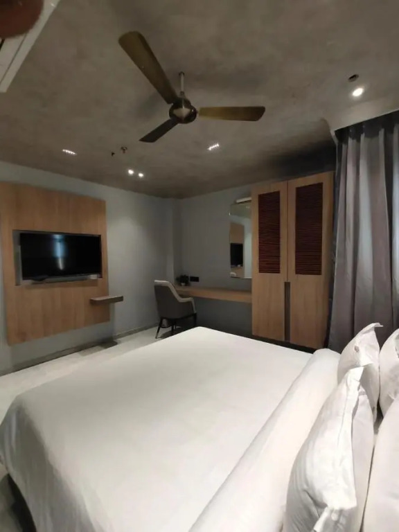 Aceotel Select Aria, Bhopal -A Luxury Boutique Hotel