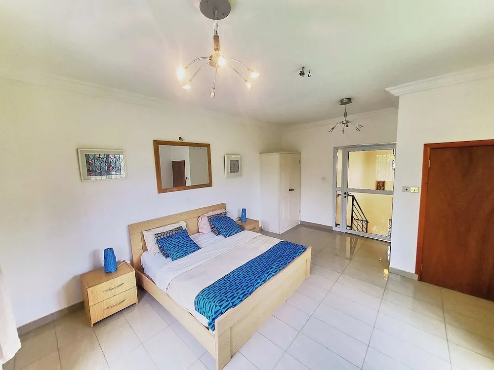 Beautiful one bed Apartment in Tema, Community 6