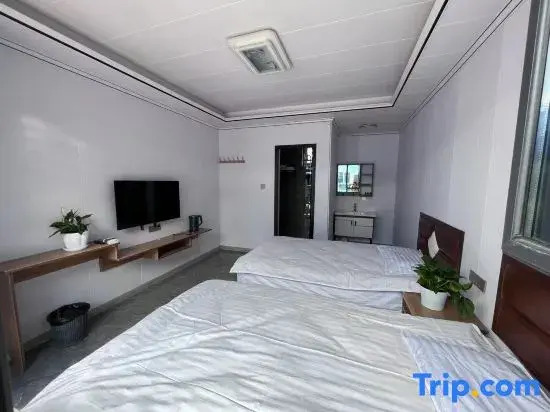 Suyi Courtyard Homestay in Tekes