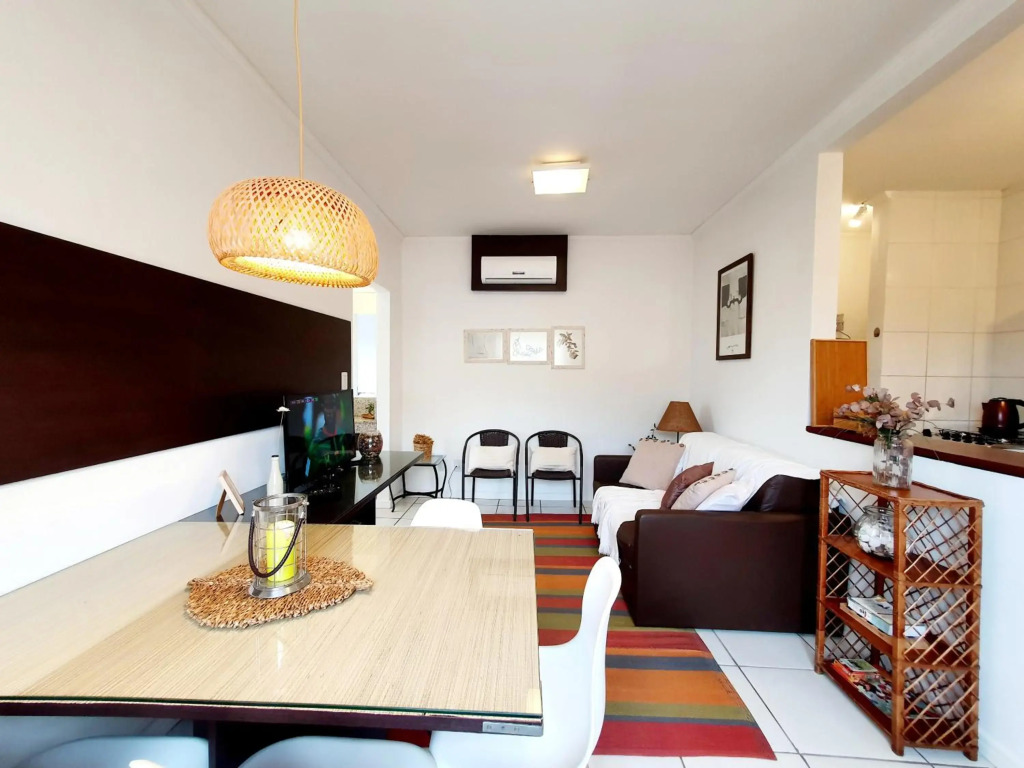 MARESIAS301, AP ACOLHEDOR, COM EXCELENTE LOCALIZAÇÃO na PRAIA DO CASSINO