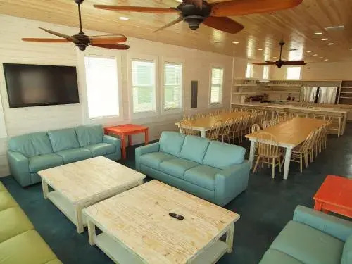 Club House 4