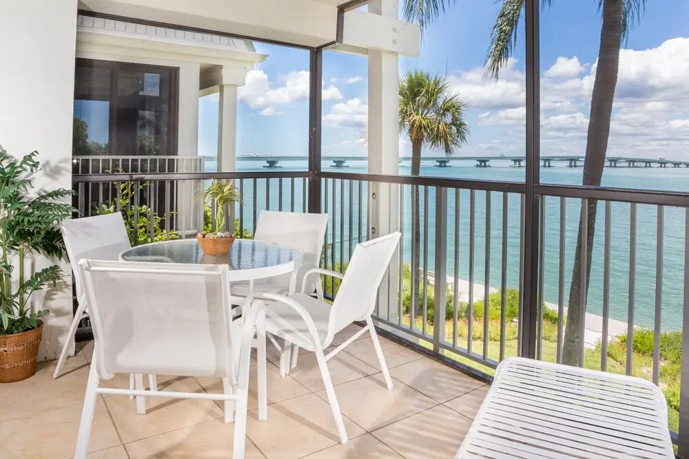 Mariner Point 1082