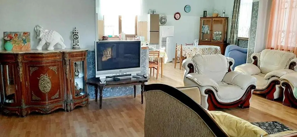 Ureki Guest House- Magnetite