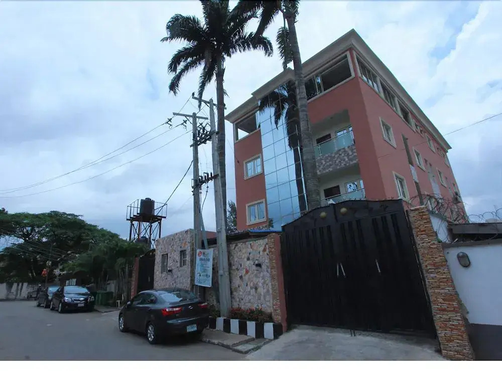 Esado Conference Centre and Suites
