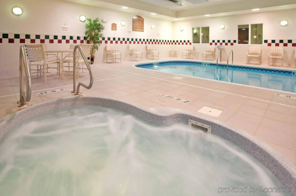 Holiday Inn Express Independence - Kansas City by IHG