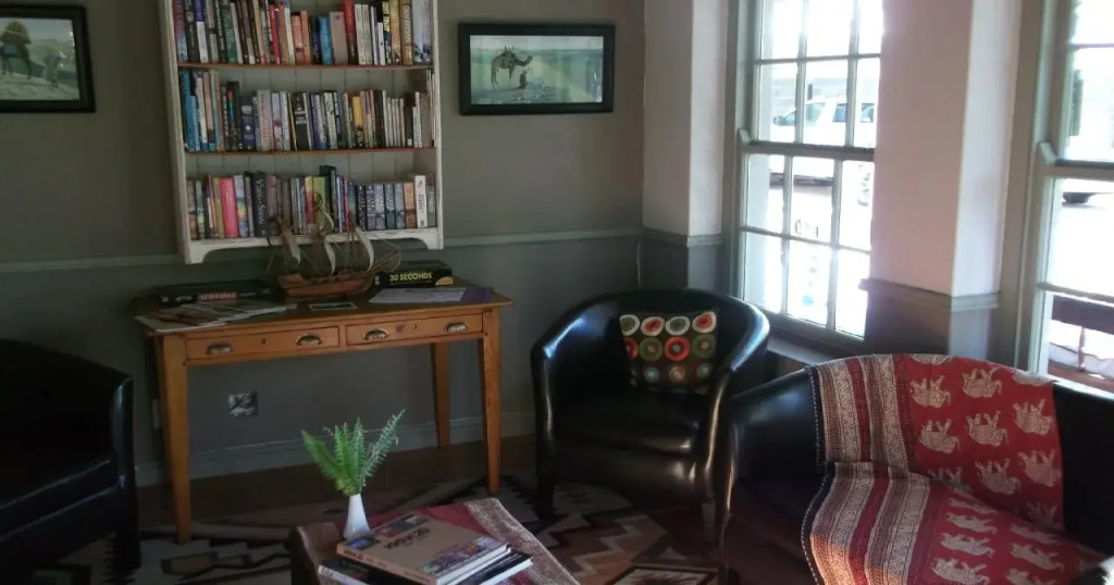 HouseMartin Lodge & Self Catering