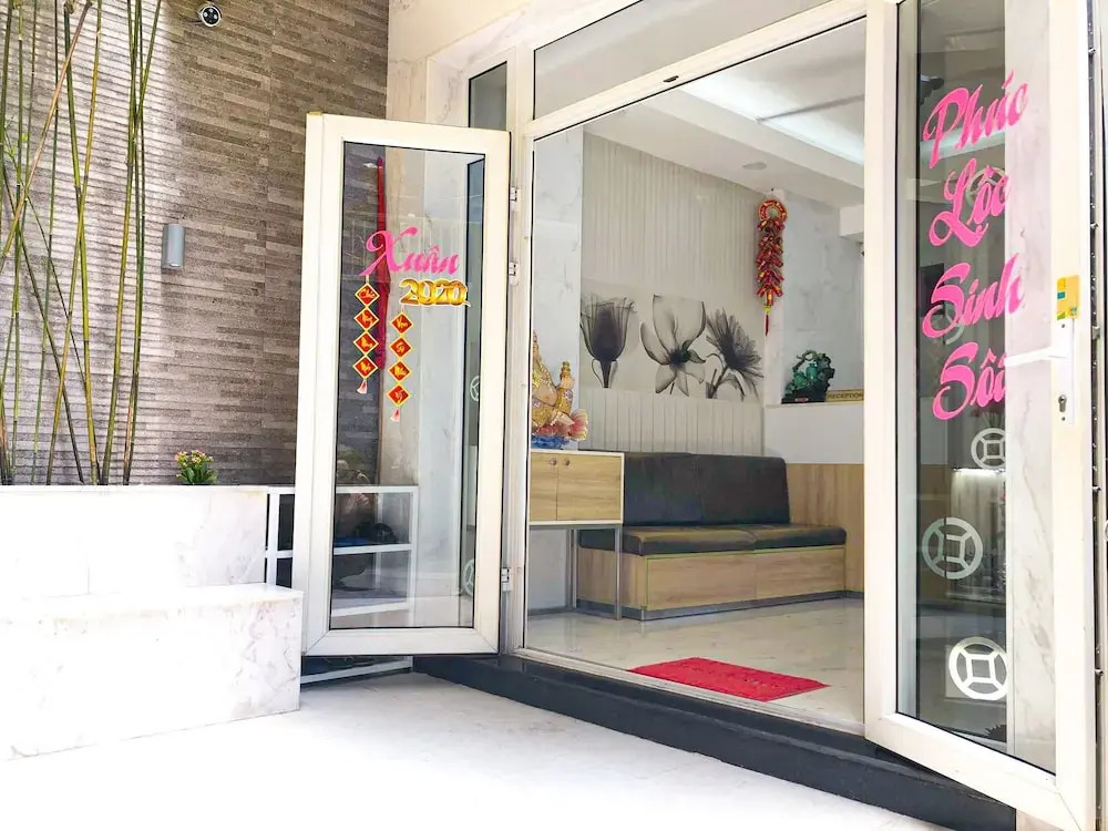 Tinh Khoi Hotel