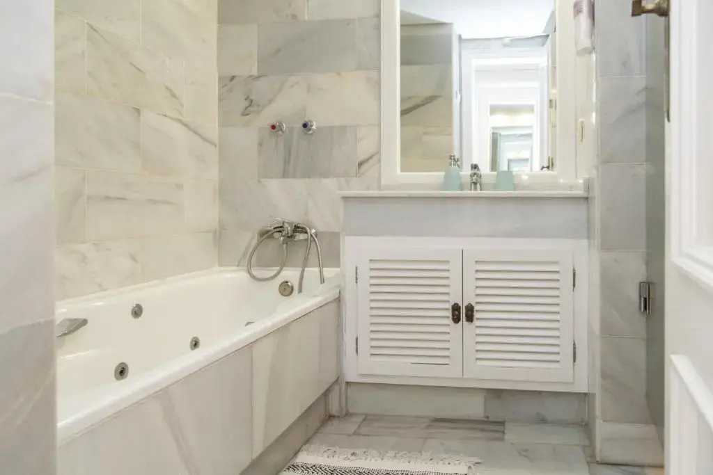 Stylish Penthouse 2 pools & next to beach - RDR204