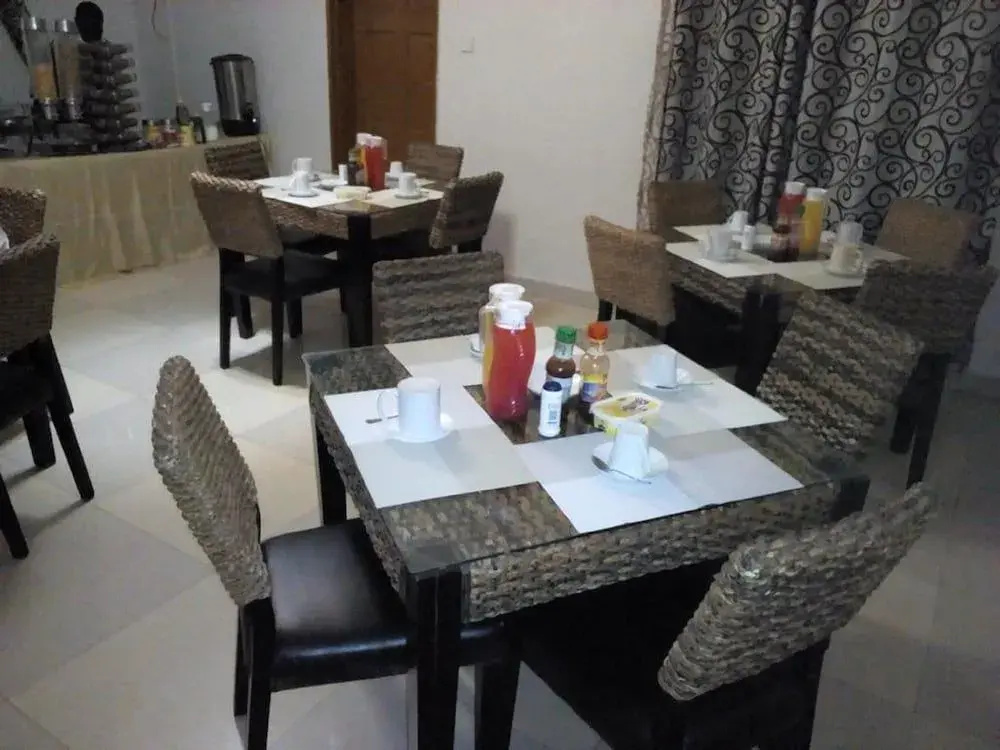 Aabiya Lodge