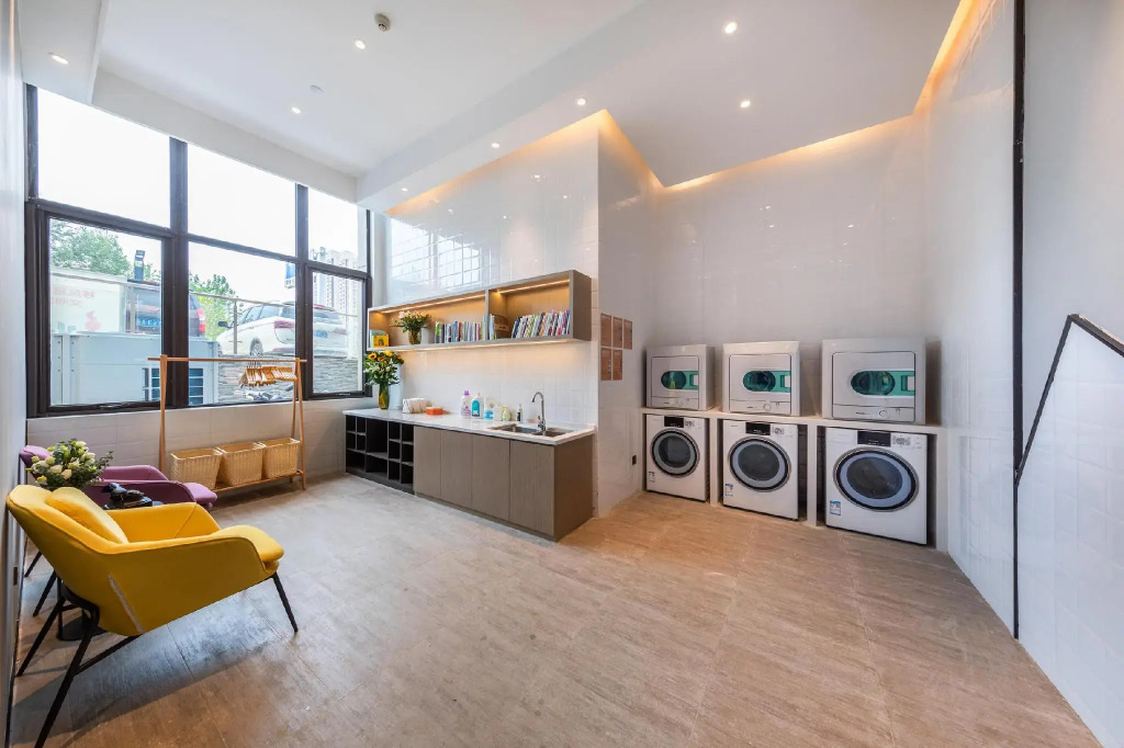 Atour Hotel Hefei Shushan Hi-tech Industrial Park West Changjiang Road