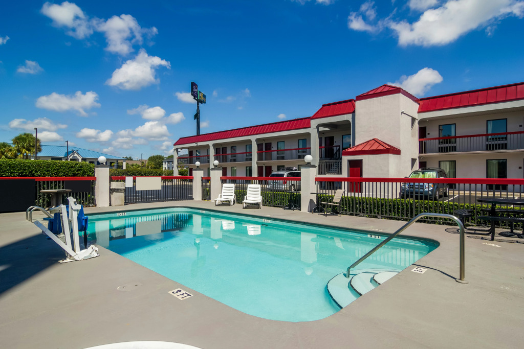 Red Roof Inn Kingsland
