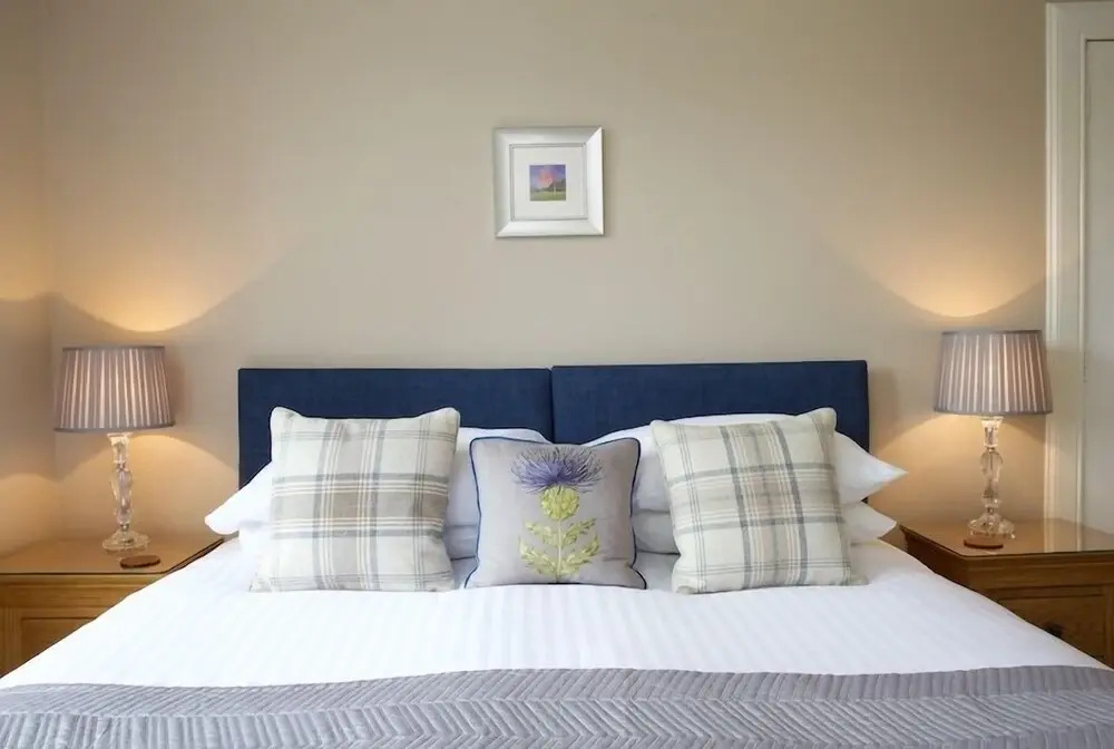 Dunmurray Lodge Guesthouse and Loft Apartment