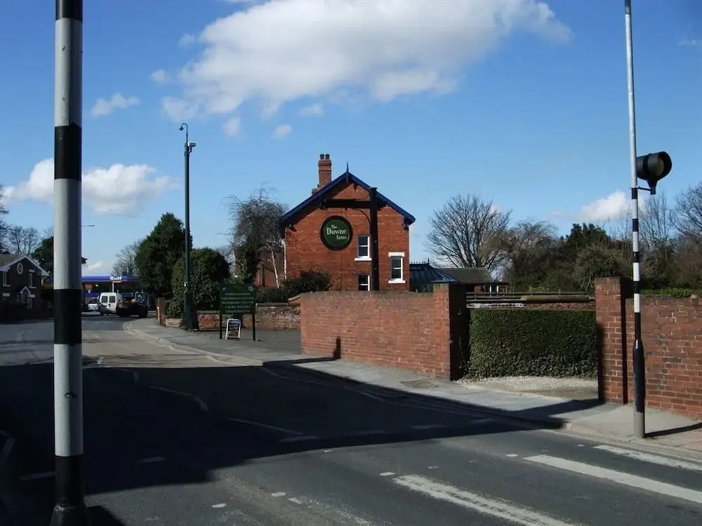 The Downe Arms